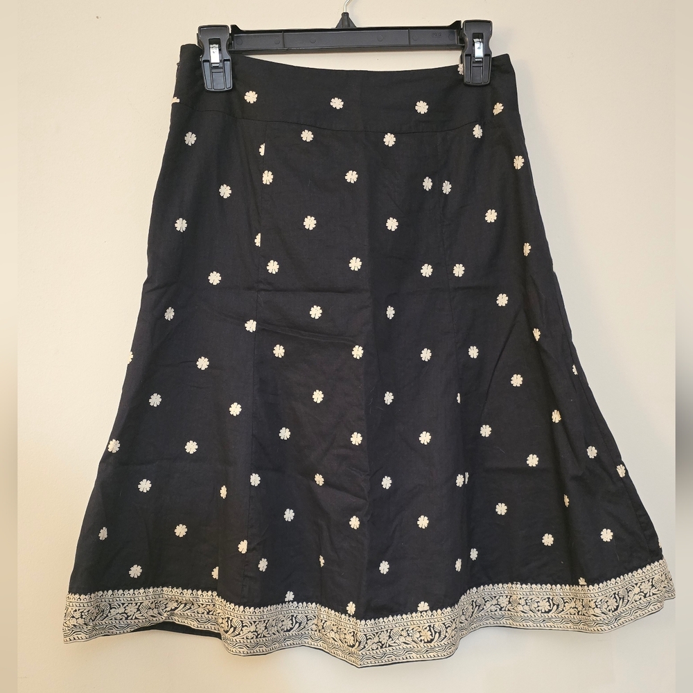 Vintage GAP Black A-Line Skirt with White Floral Pattern